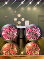 Load image into Gallery viewer, Fifth Avenue
